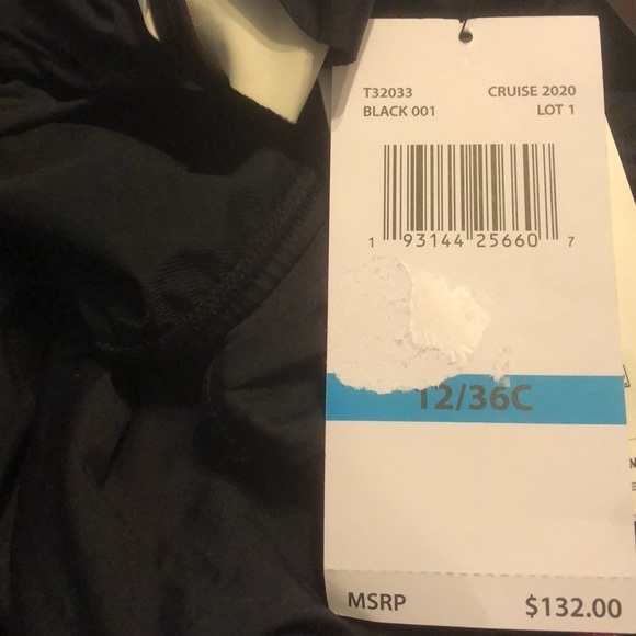 CONTOURS by Coco Reef Ruffled One Piece Swimsuit - Picture 4 of 5